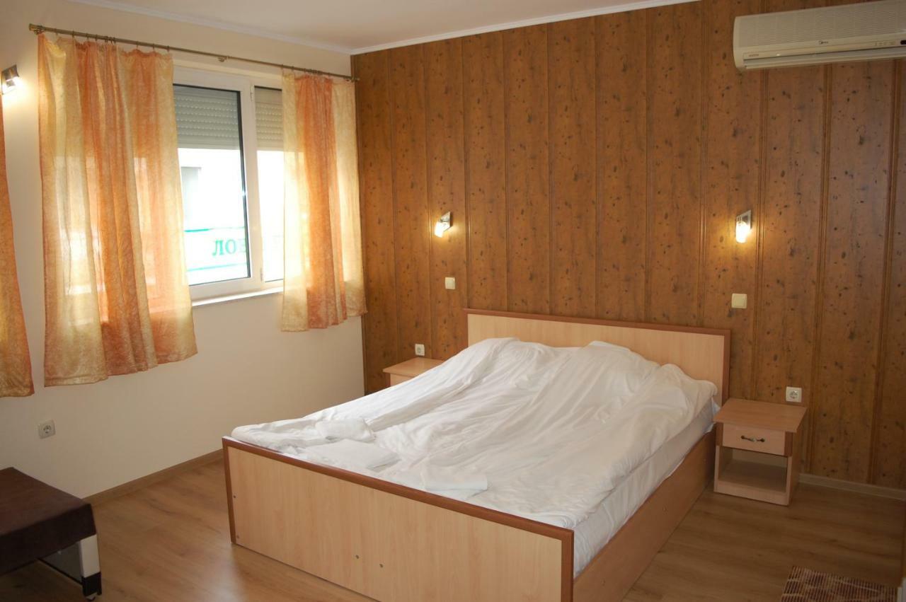 Hotel Vitosha Trjavna Buitenkant foto
