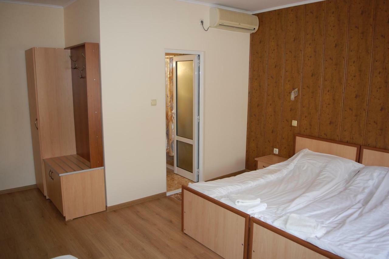 Hotel Vitosha Trjavna Buitenkant foto